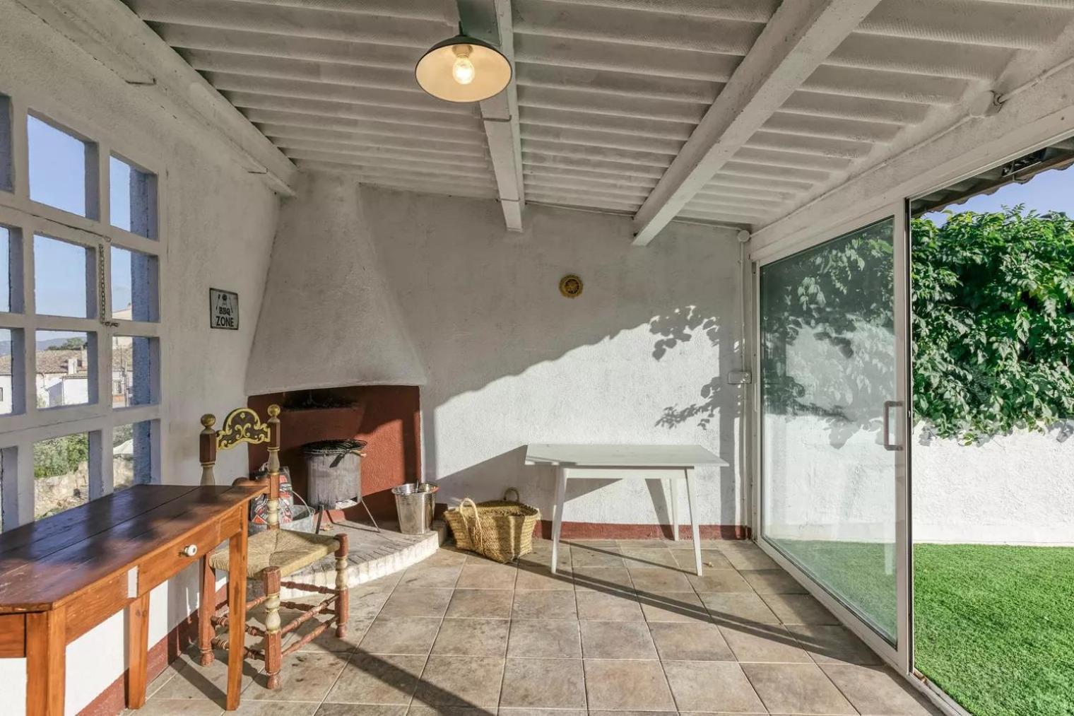 Can Mateuet - House Rental By Season Llagostera Exterior foto